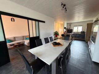 Vente Maison LA BOISSIERE DES LANDES (85) - AU CALME -ADORABLE VILLA PLAIN PIED 3 CHAMBRES AVEC GARAGE ET JARDIN CLOS La boissiere des landes