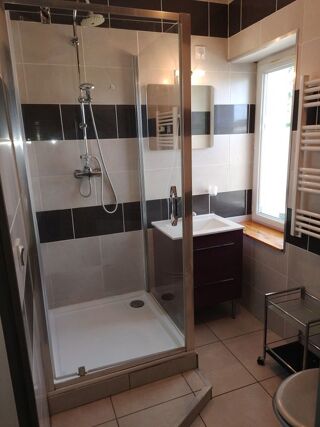  Appartement à louer 1 pièce 28 m²