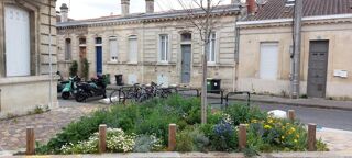  Appartement à louer 3 pièces 105 m²