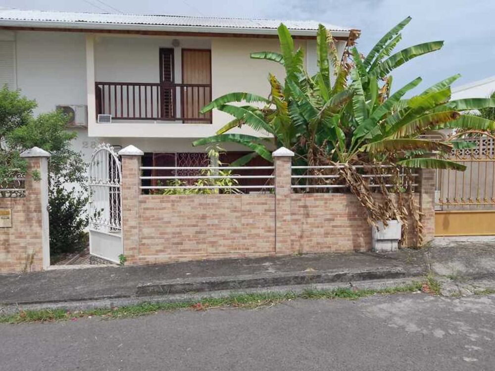Vente Maison Maison à vendre 5 pièces CAPESTERRE BELLE EAU (971) Capesterre belle eau