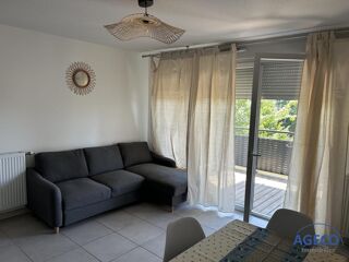  Appartement à louer 3 pièces 60 m²