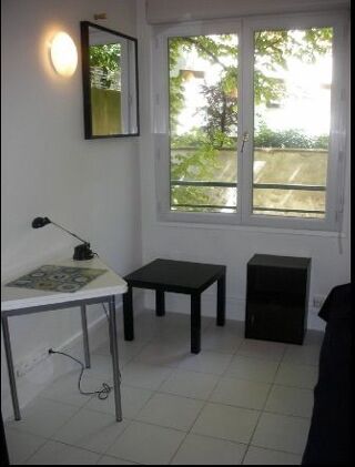  Appartement à louer 1 pièce 14 m²