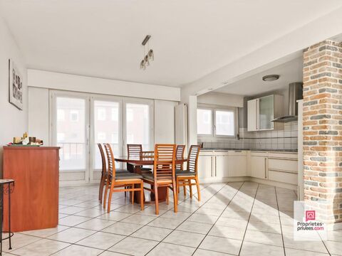   WATTRELOS- Secteur Parc du Lion- Maison bel �tage avec 3 chambres, garage et ext�rieur Maison - 5 pi�ce(s) - 80 m�