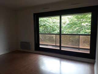  Appartement à louer 1 pièce 38 m²