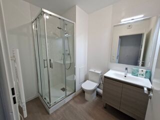  Appartement � louer 3 pi�ces 64 m�