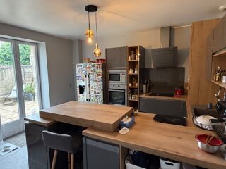  Maison à vendre 12 pièces 366 m²