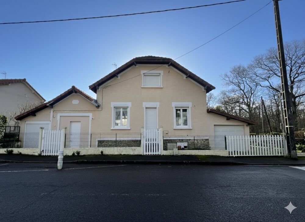 Vente Maison Maison vie de plain-pied 75m², 2 chambres, jardin et dépendances Chatellerault
