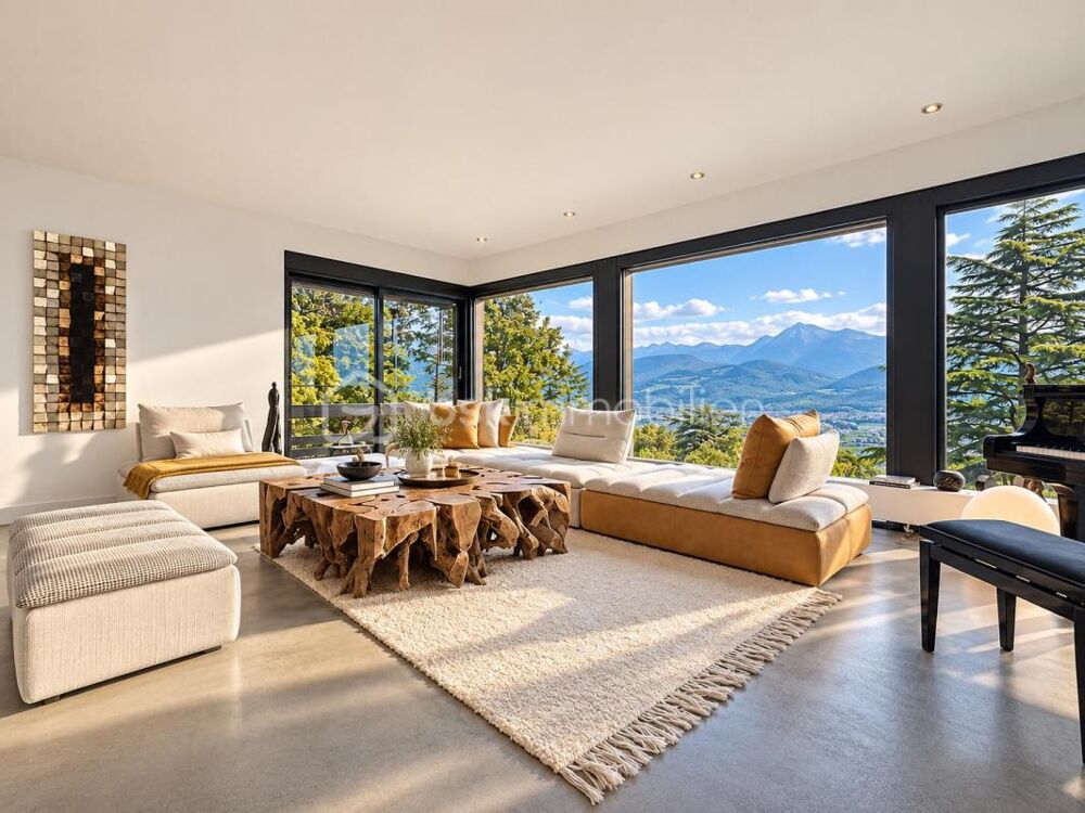à vendre  Propriété/château Corenc (38700)