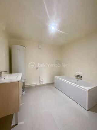  Duplex/triplex à vendre 4 pièces 120 m²