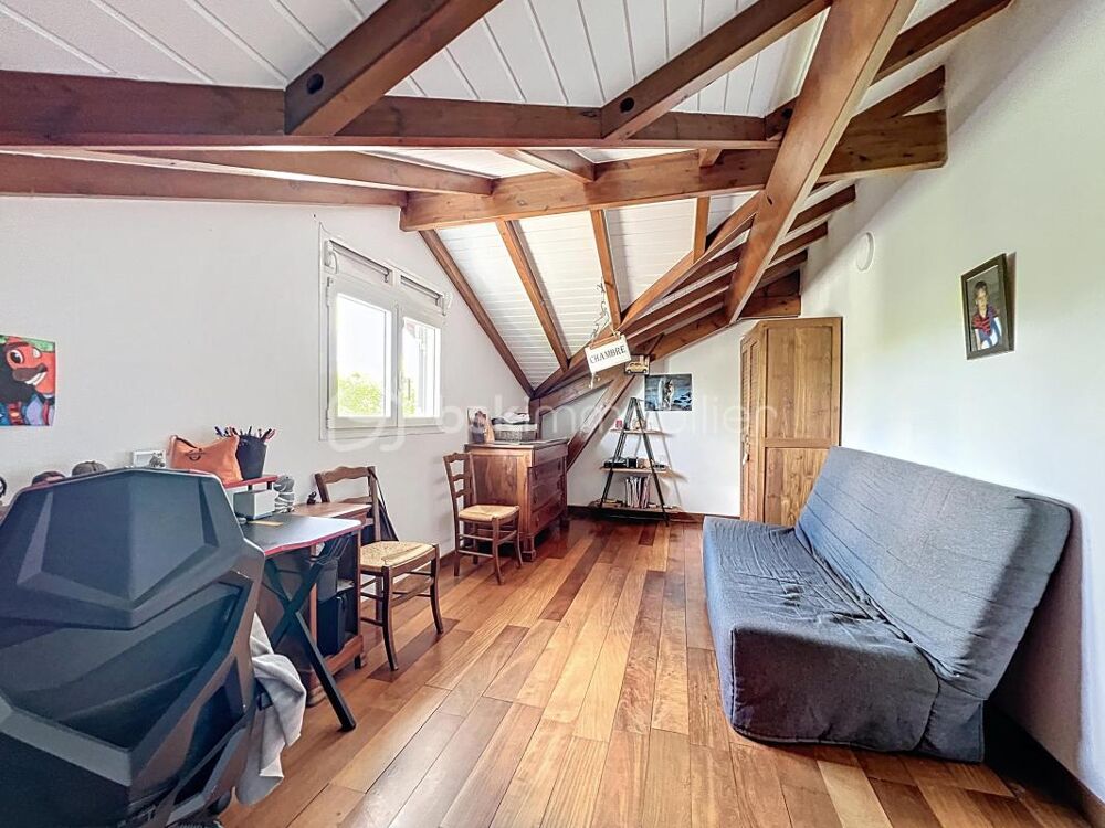 à vendre  Villa Sainte-Anne (97180)