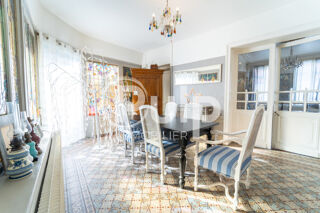  Maison  vendre 9 pices 190 m