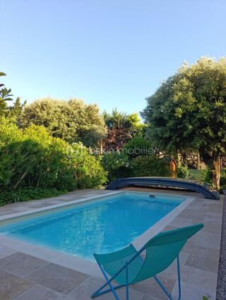  Villa à vendre 6 pièces 121 m²