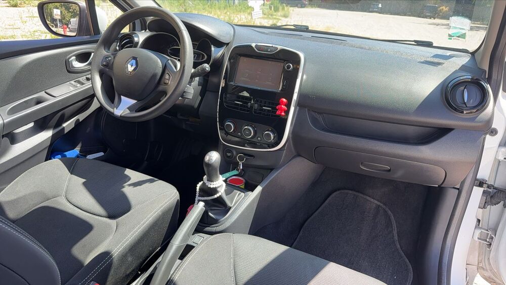 Clio 1.5 dCi 75 Energy Air Medianav - 5 places 2016 occasion 76240 Belbeuf