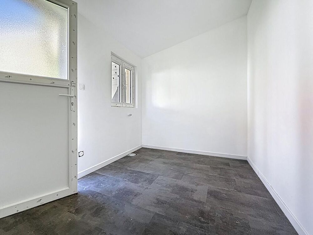 Vente Maison Charmante  Maison Orly 2 pièces  24.50 m2 avec dépendance de 7 m² Orly