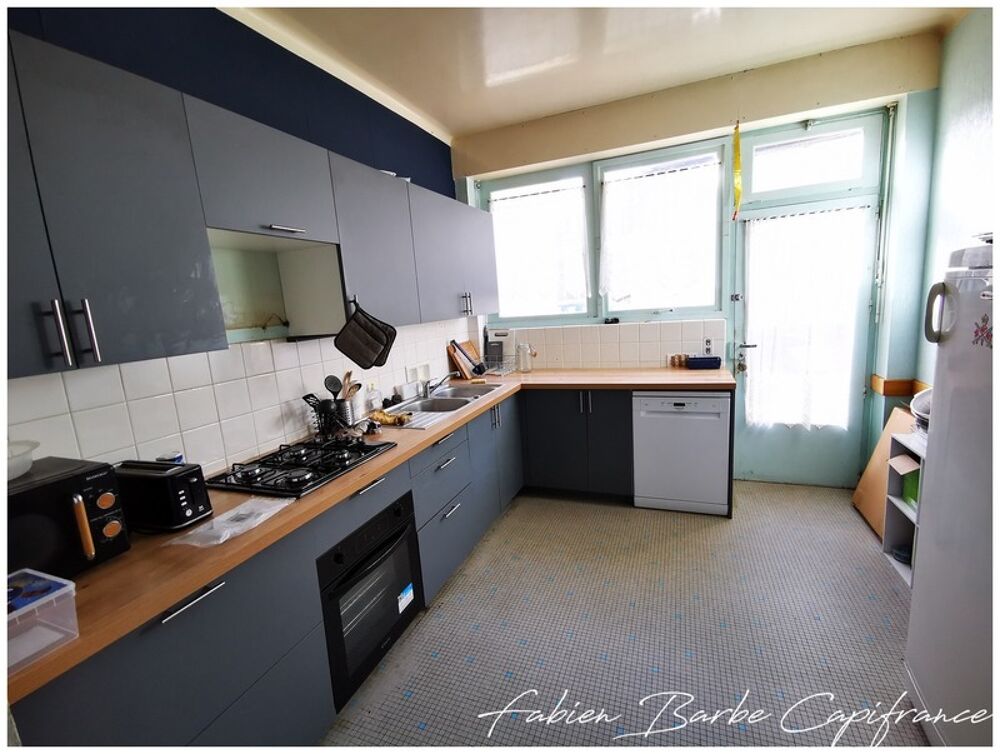 IMMEUBLE DE RAPPORT centre ville de Guer  394 m² (56)