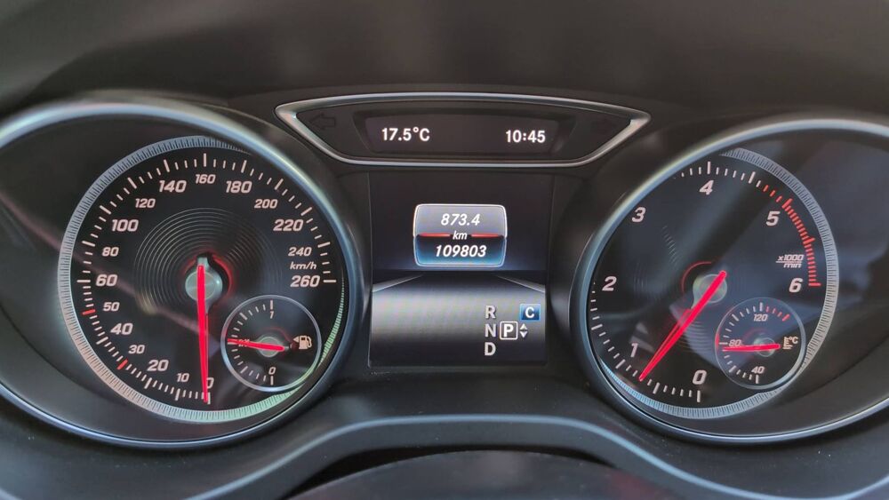 Classe GLA 200 d 136 7G-DCT Fascination - Automatique Toit ouvrant 2018 occasion 31200 Toulouse