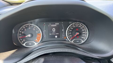 Renegade 1.0 GSE GPF 2WD 120 CV Longitude Buisness 2018 occasion 38180 Seyssins