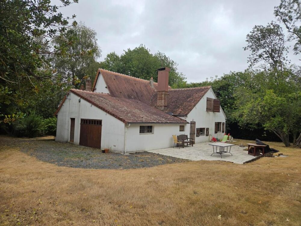 Vente Maison Maison de caractère à vendre 8 pièces 4 chambres à BAILLEUL LA VALLEE sur un terrain de 1 hectare Bailleul la vallee