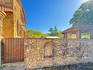  Maison � vendre 8 pi�ces 270 m�