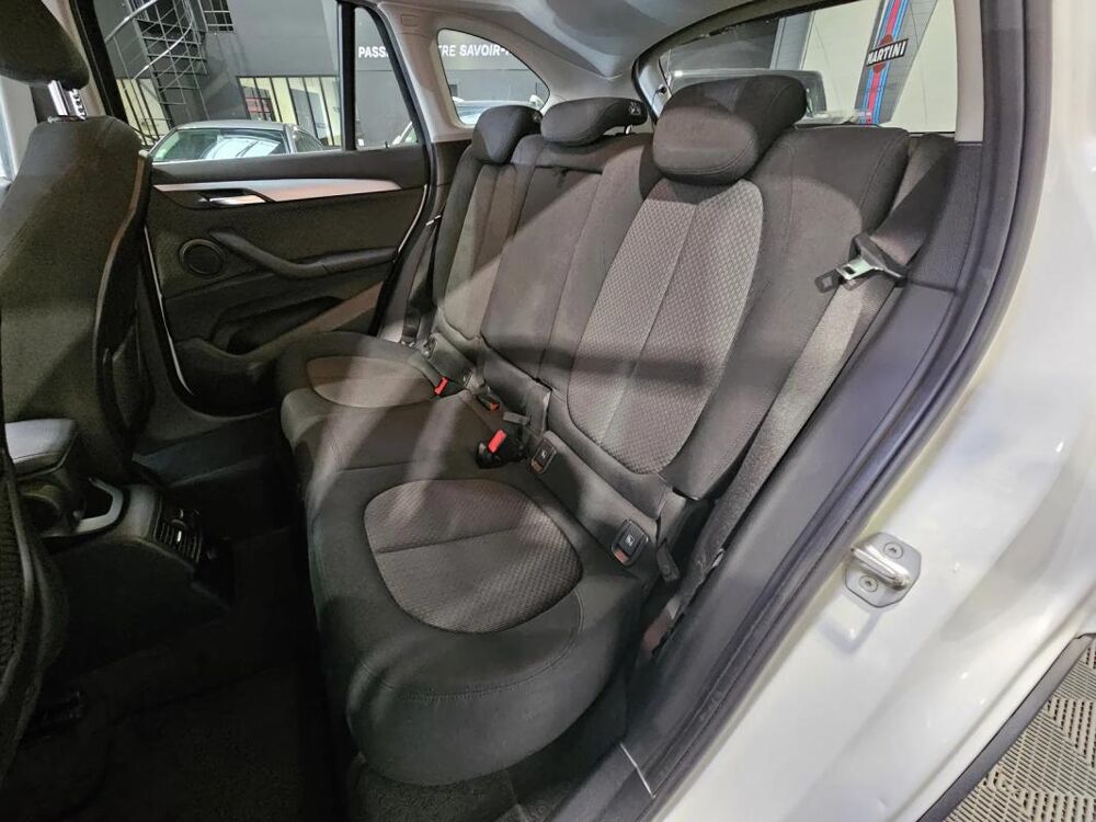 X1 (F48) 16d sDrive 1.5 d 12V 116 cv Business 2016 occasion 35520 La Chapelle Des Fougeretz