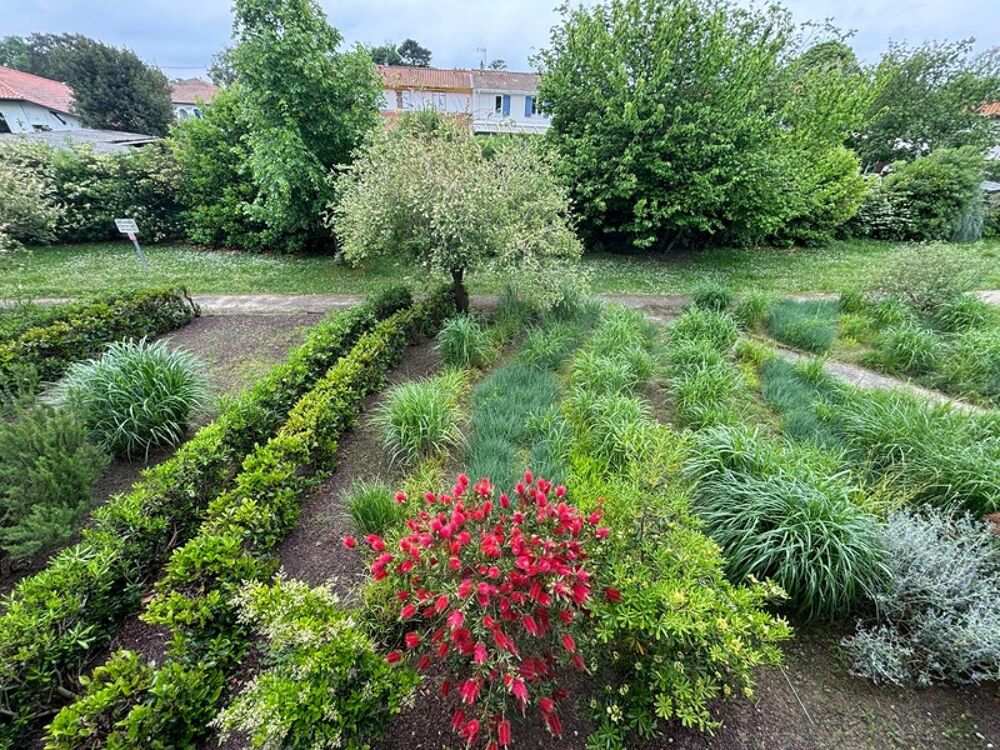 Appartement à vendre 2 pièces BOUCAU (64) et place de parking sous-terrain