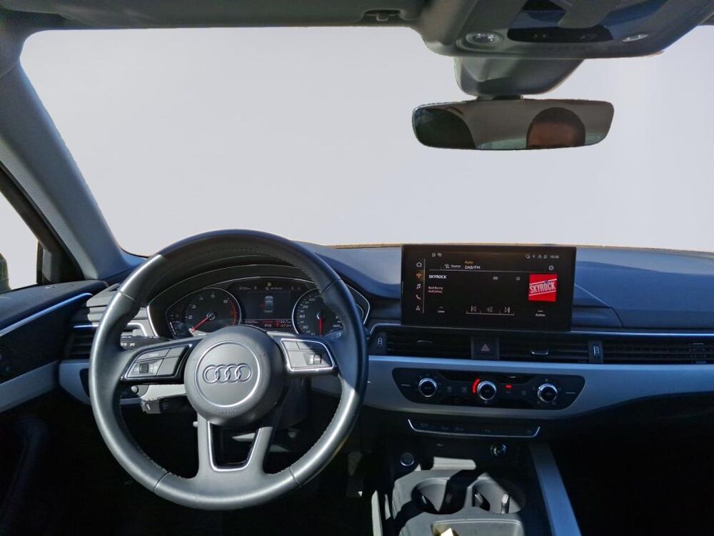 A4 V (3) 40 TFSI ULTRA 190 BUSINESS LINE S tronic 2020 occasion 55800 Contrisson