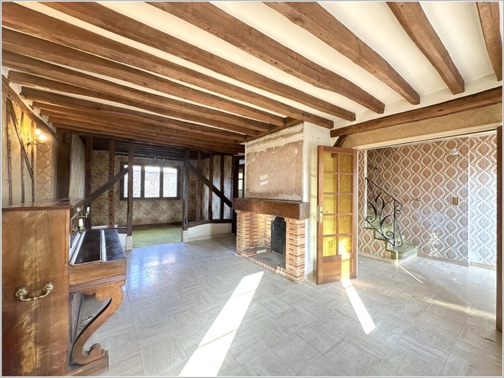 COURVILLE SUR EURE (28190), Rue Georges Fessard, maison à renover de 100m², 2 chambres, garage