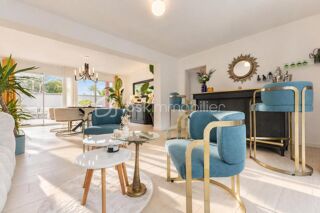Vente Villa BIARRITZ – Élégante villa familiale rénovée 5 chambres - jardin ombragé  et jacuzzi Biarritz