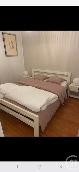  Appartement à louer 3 pièces 48 m²