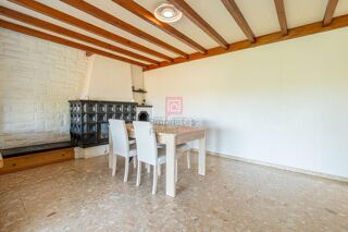 Vente Maison BELLE MAISON FAMILIALE AVEC JARDIN SANS VIS-À-VIS, DOUBLE GARAGE ET SOUS-SOL TOTAL A MAREUIL LES MEAUX (77100) Mareuil les meaux