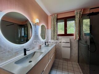 Vente Maison Maison familiale de 120 m² avec sous-sol complet, terrasse et jardin arboré Ade