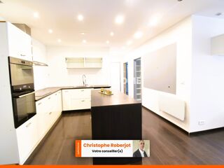  Duplex/triplex à vendre 5 pièces 113 m²