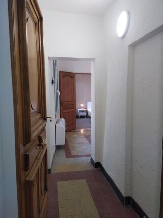  Appartement à louer 2 pièces 35 m²