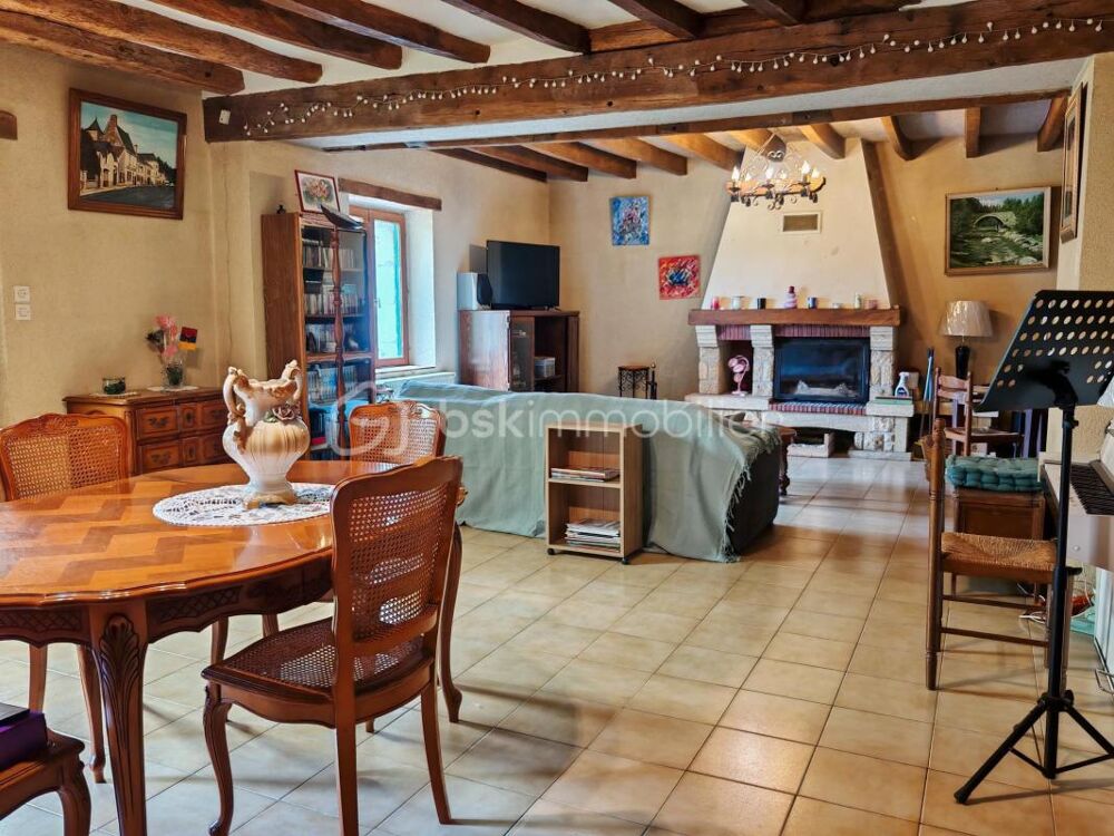 Longère de plain-pied 165 m²  Terrain 4000 m²  Grandes dépendances - Fort potentiel