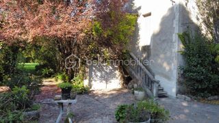  Maison  vendre 13 pices 254 m