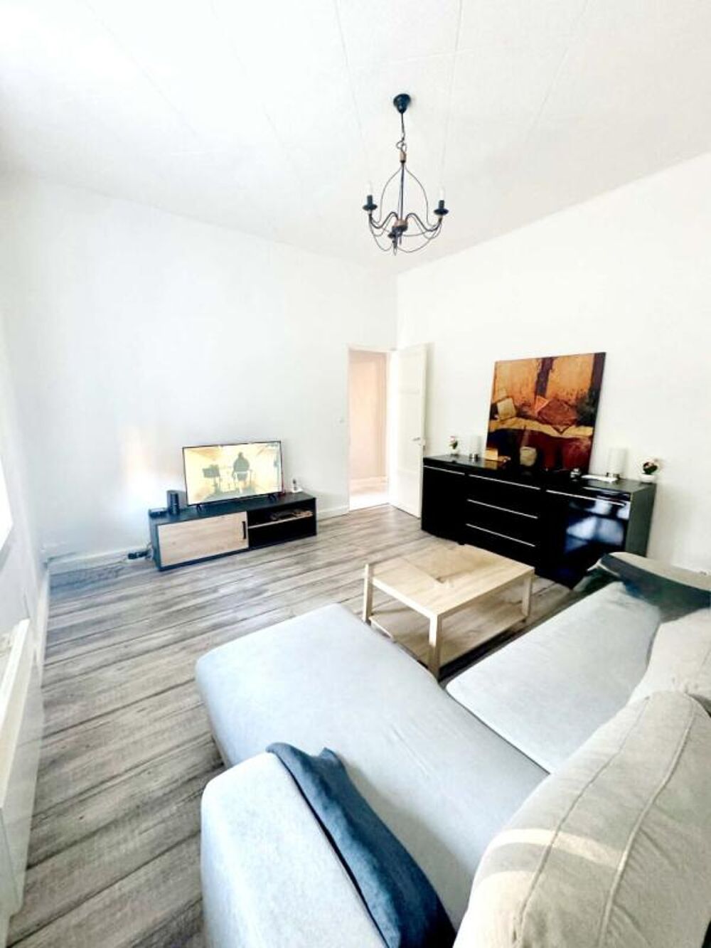 Appartement Istres 2 pièce(s) Avec Terrasse et Beau JARDIN