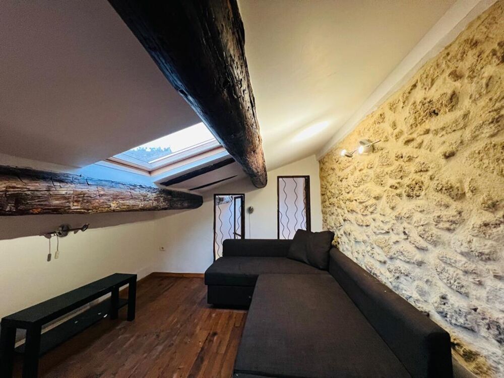 Immeuble de rapports 83 m²