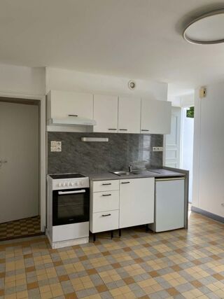  Appartement à louer 2 pièces 35 m²