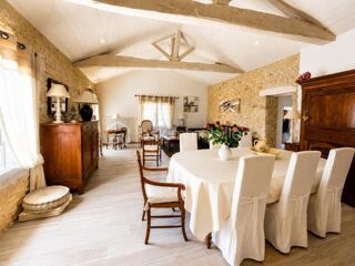  Propriété/château à vendre 4 pièces 125 m²