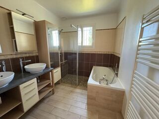  Villa à vendre 5 pièces 148 m²
