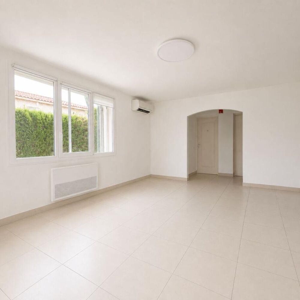 Bas de villa Marignane 3 pièces, 82 m2
