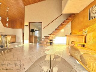  Maison � vendre 7 pi�ces 200 m�