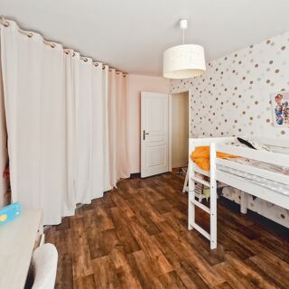  Maison à vendre 6 pièces 145 m²