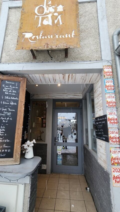 Fonds de commerce &agrave; vendre SAINT LARY SOULAN (65) 748000 65170 Saint lary soulan