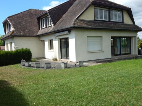   Maison familiale 6 pièces  225 m²  Airaines Maison - 6 pièce(s) - 225 m²