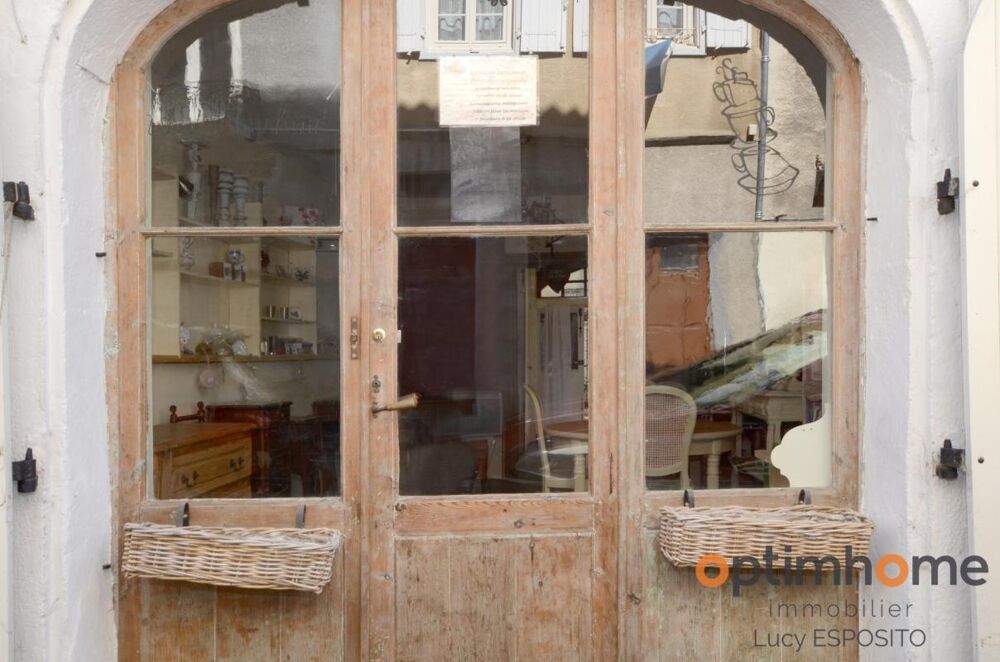 ? Opportunité Unique au Coeur du Village Historique de Confolens ! ?