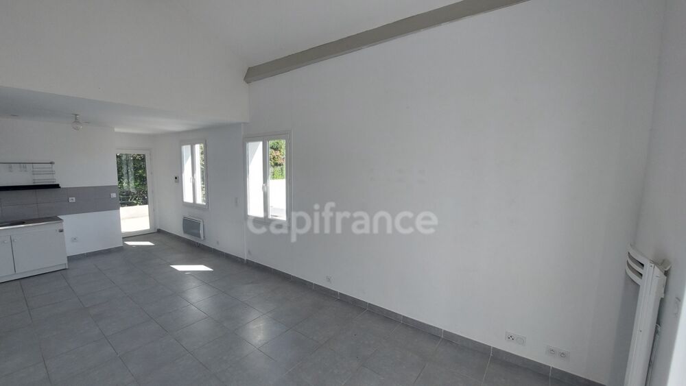 Appartement à vendre 3 pièces VILLENEUVE LES AVIGNON (30)