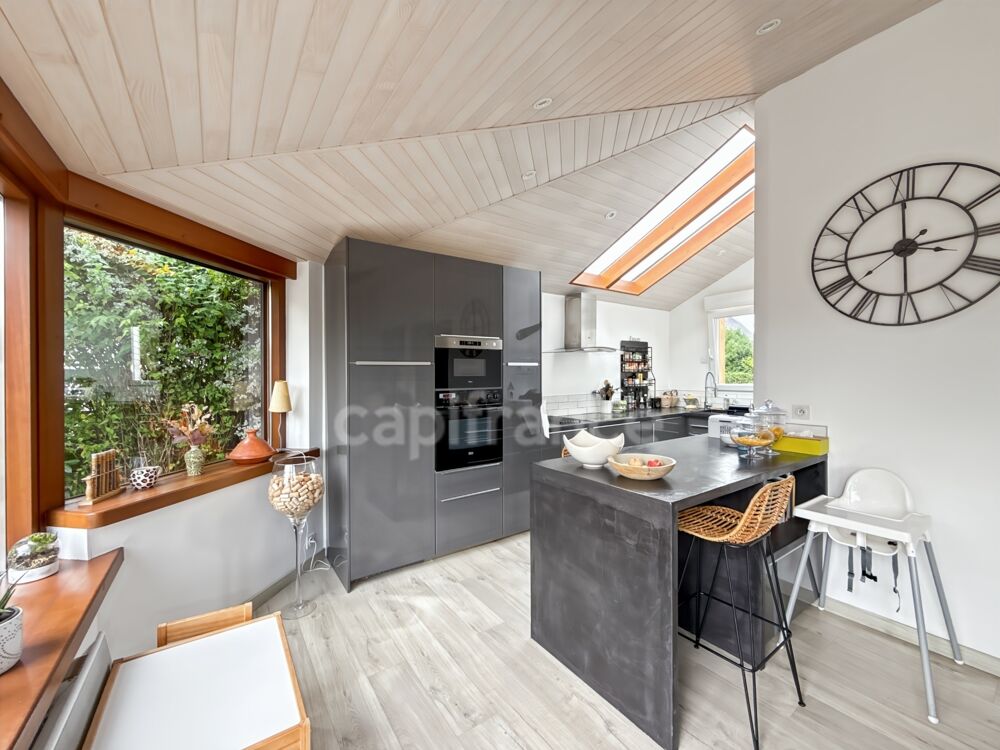 Vente Maison LE RELECQ-KERHUON – BELLE MAISON FAMILIALE DE 151 M² – 4 CHAMBRES – JARDIN – GARAGE Le relecq kerhuon