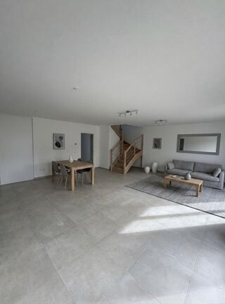  Appartement à vendre 5 pièces 130 m²