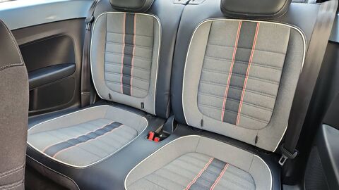 COCCINELLE II III 1.2 TSI 105 DSG7 Denim - Automatique 2017 occasion 75005 Paris